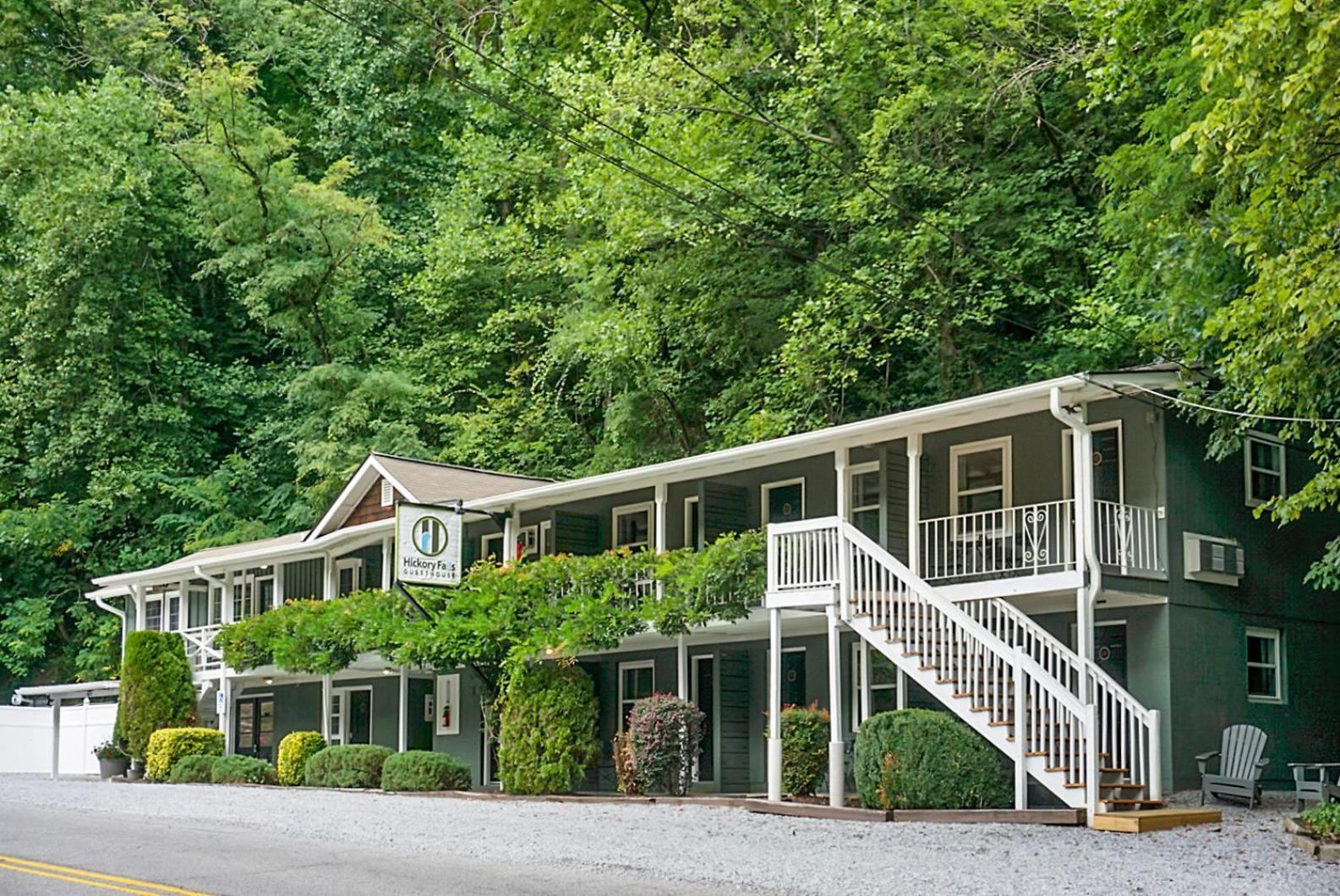 Hickory Falls Inn Chimney Rock Exteriör bild